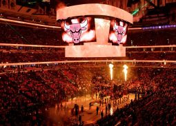 Biggest NBA stadium United Center Chicago Bulls arena interior